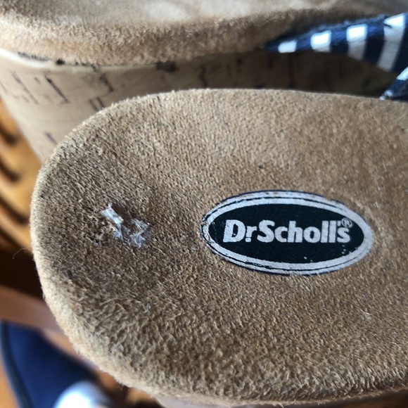 Dr. Scholls Adorable navy striped sandals, Size 8 - Picture 4 of 4